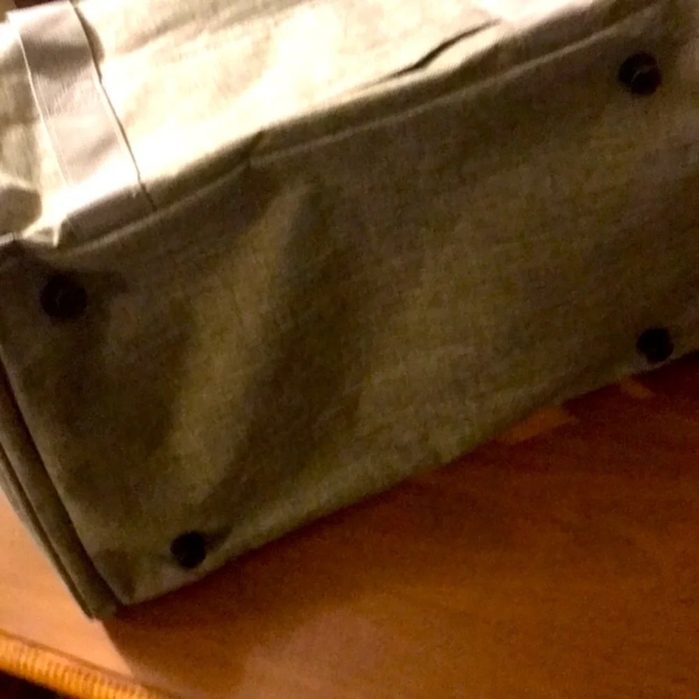 Collapsible Fabric Zipper Grey Pet Carrier Brand New Never Used NWOT